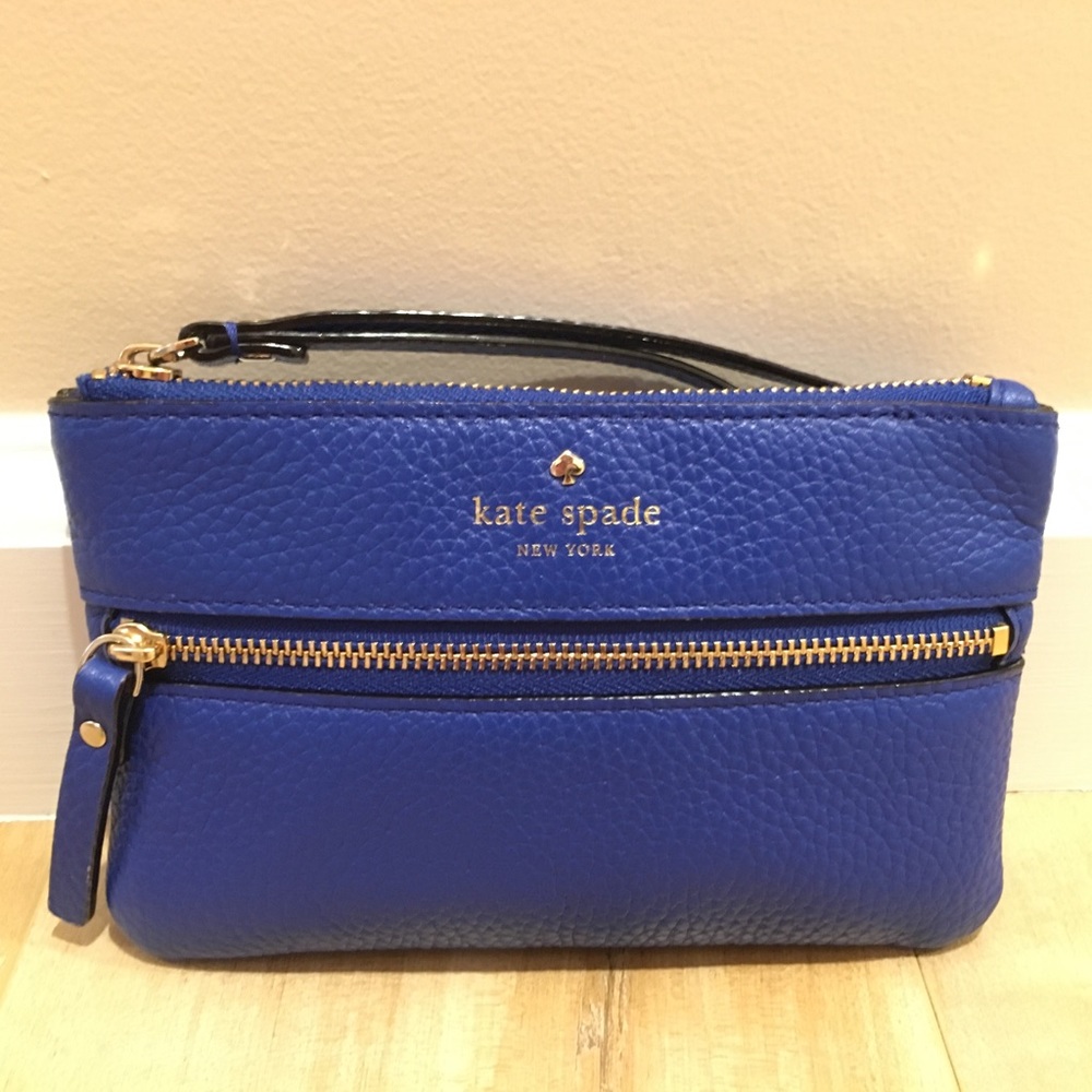 Kate Spade Cobble Hill Bee Wristlet